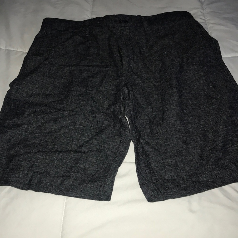 Men’s banana republic shorts